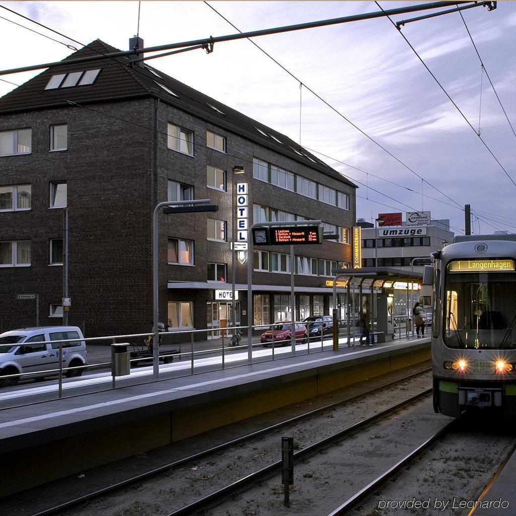 Vahrenwalder Hotel Hannover Hanover Exterior photo